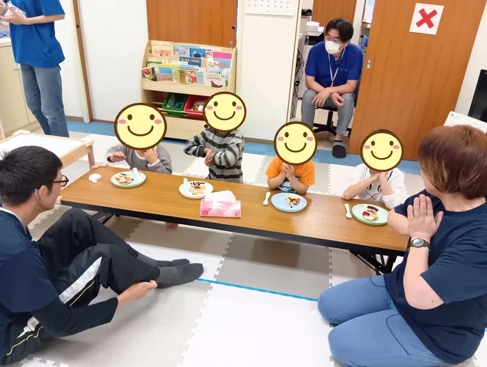 キッズガーデン追浜教室　【若干空きあり、送迎あり】/おやつ作り