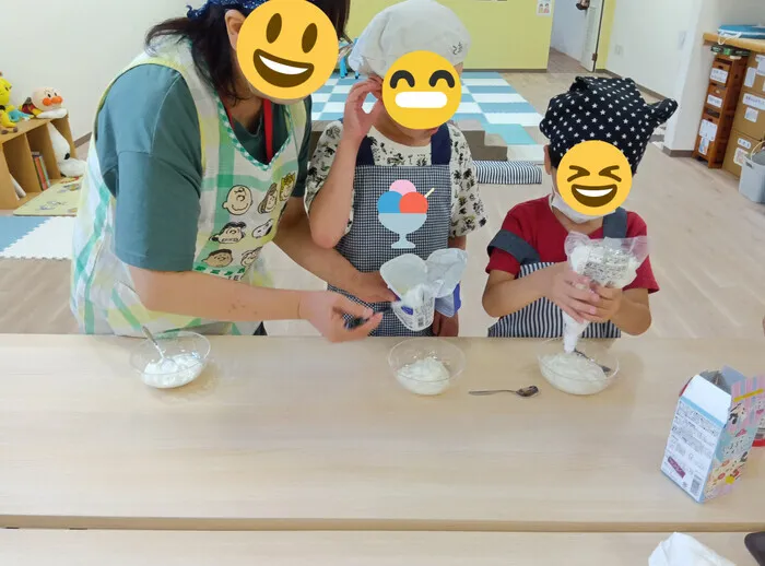 【令和7年４月オープン！】　未就学から高校3年生まで　ウィズ・ユーいちのせき/プチパフェ作りを行いました🍨