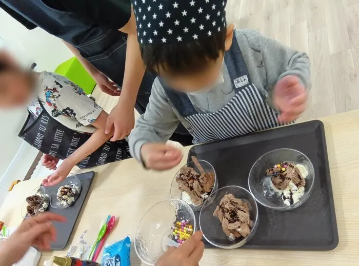 【令和7年４月オープン！】　未就学から高校3年生まで　ウィズ・ユーいちのせき/調理活動（パフェ作り）を行いました🍨