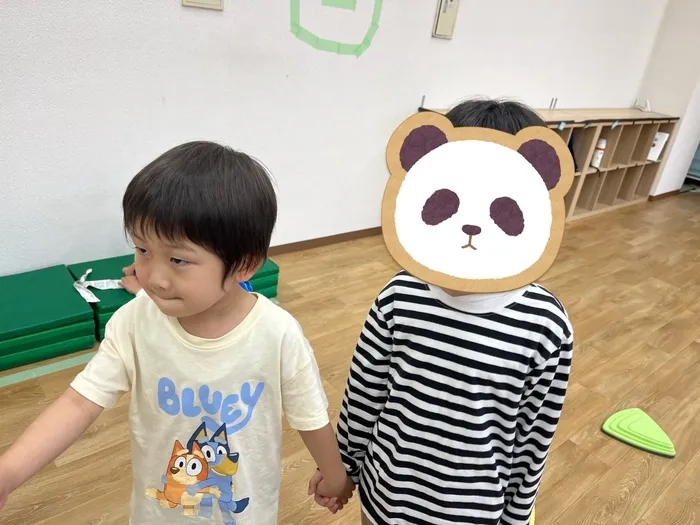 nijico藤沢/順番を守ろう&手を繋いで歩こう🎶