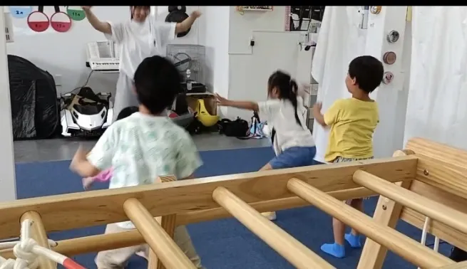 ファースト・クラス/ダンス教室の曜日お引越し