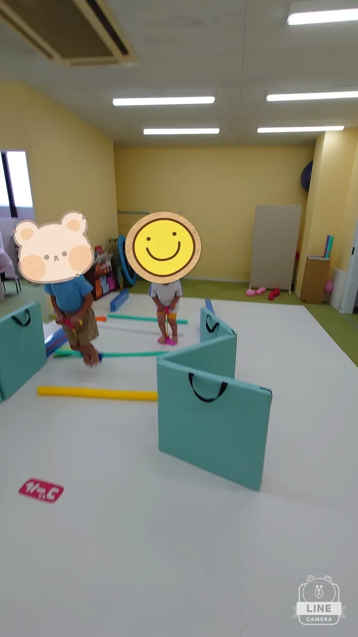 個別療育のゆめラボ矢野南教室/高く、素早くホッピングで競争だよ✨️