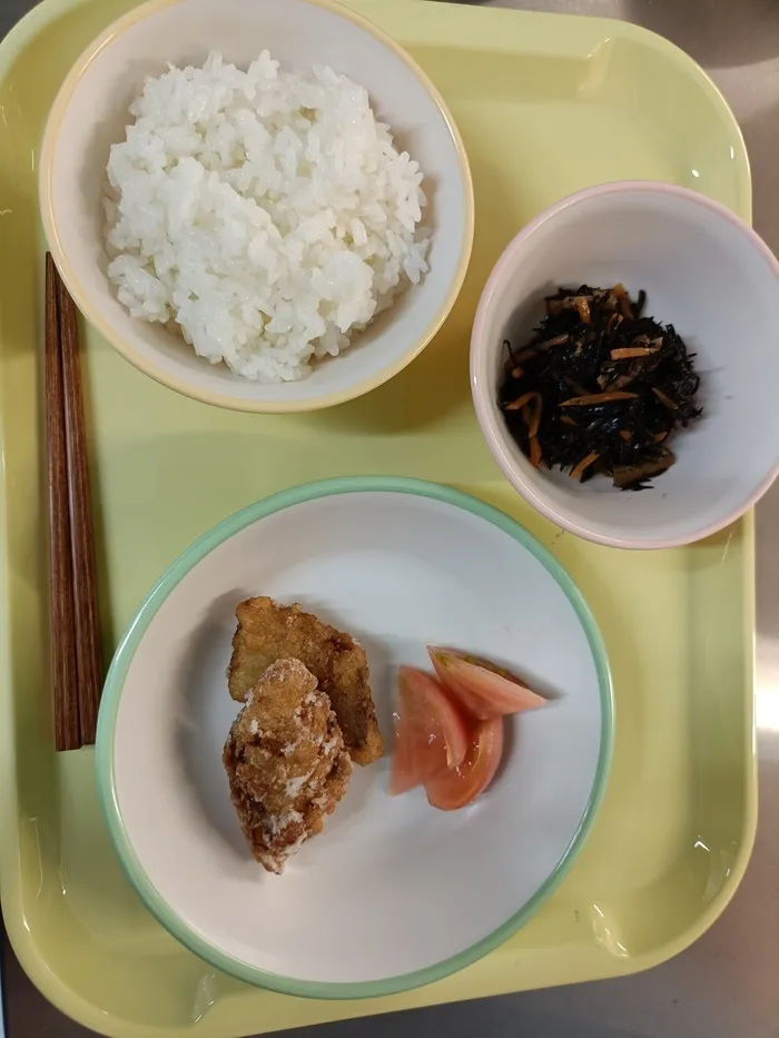 エンジョイウェルヴィレッジ/ひじきの煮物・竜田揚げ