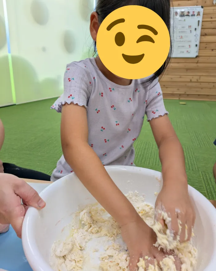 ブロッサムジュニア　ひたちなか教室　【空きあり】　月〇　水◎　木〇　火・金(相談可)/小麦粉粘土🌟