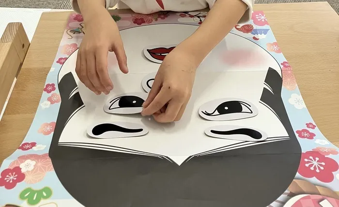 こどもはうすたんぽぽ/福笑い😃
