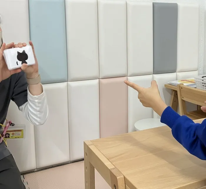 こどもはうすたんぽぽ/シルエットクイズ！何だろう🧐