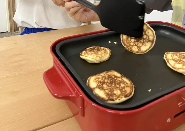 こどもはうすたんぽぽ/クッキング👩‍🍳どら焼き✨