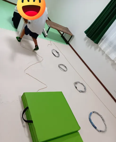 児童発達支援・放課後等デイサービス　トリニティ/サーキット運動の様子です。