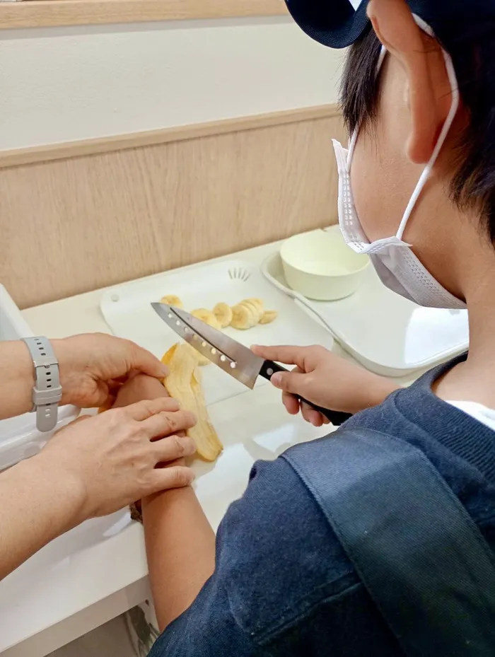 運動療育センター　ぐらんど（水巻教室）/ピザを作ってイタリアーノ。