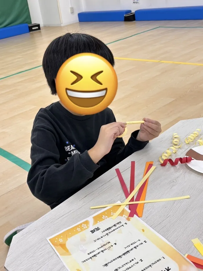 【運動療育】TAKUMI（たくみ）神戸住吉教室/お家に飾れる小さな紅葉　オリジナル紅葉作り