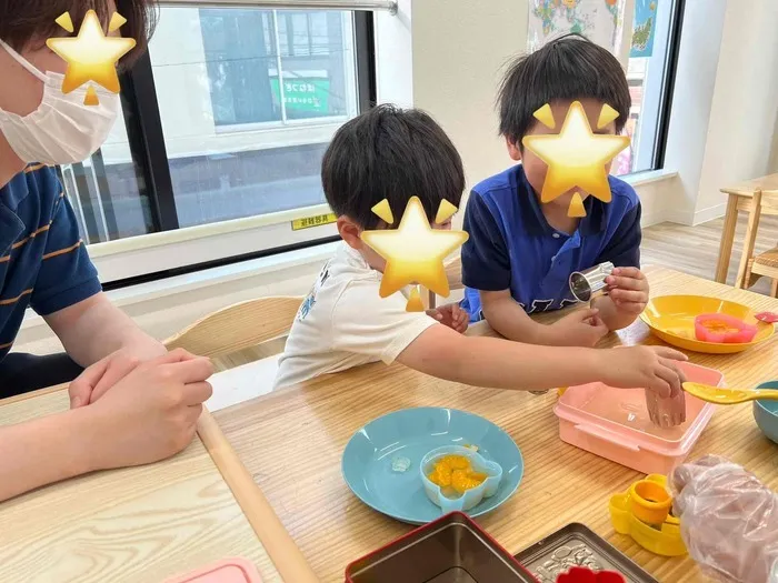放課後等デイサービスウィズ・ユー川崎鹿島田/今日のプログラムは「ゼリー作り」でした✨