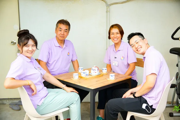 児童クラブこころらぼ 阿倍野教室/スタッフの専門性・育成環境