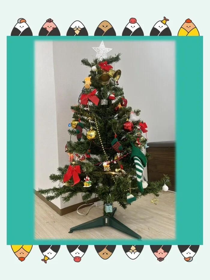 児童発達支援・放課後等デイサービス　はぴむす　矢部教室/クリスマスツリーを飾りました🎅🎄