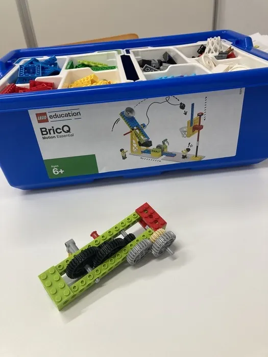 放課後等デイサービスプロラボ　尼崎校/アイデアを形に💡