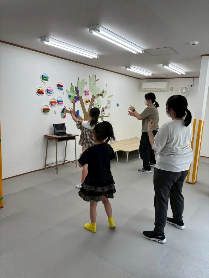 療育支援エフ 越谷大袋教室【４月ＯＰＥＮ☆送迎あり！新規児童の受け入れ開始☆】/日常の支援風景