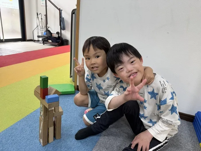 放課後等デイサービス　ウィズユー　大阪　住之江公園/☆仲良し☆
