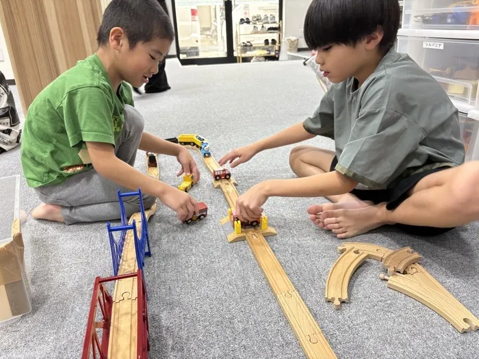 放課後等デイサービス ウィズユー 大阪 住之江公園/木のおもちゃ
