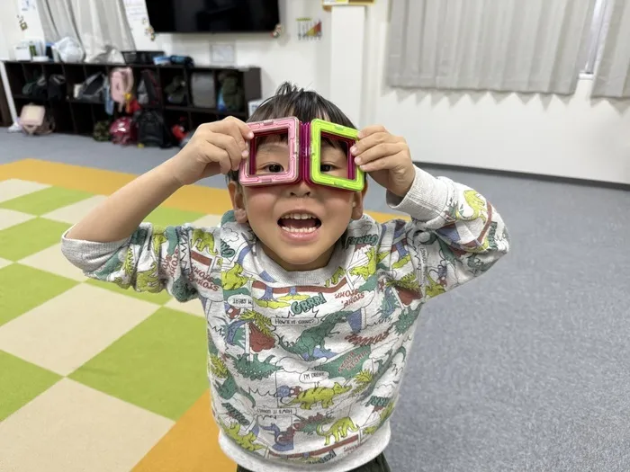 放課後等デイサービス　ウィズユー　大阪　住之江公園/メガネ👓