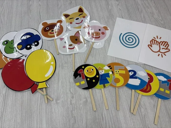 ワールドキッズ＋光が丘教室/☆ペープサートと絵カード☆