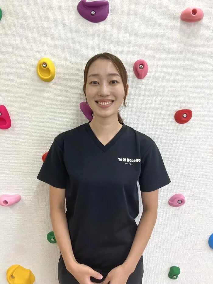 ヨリドコロ横浜鶴見区役所前/児童指導員 佐藤 実里(さとう みのり)