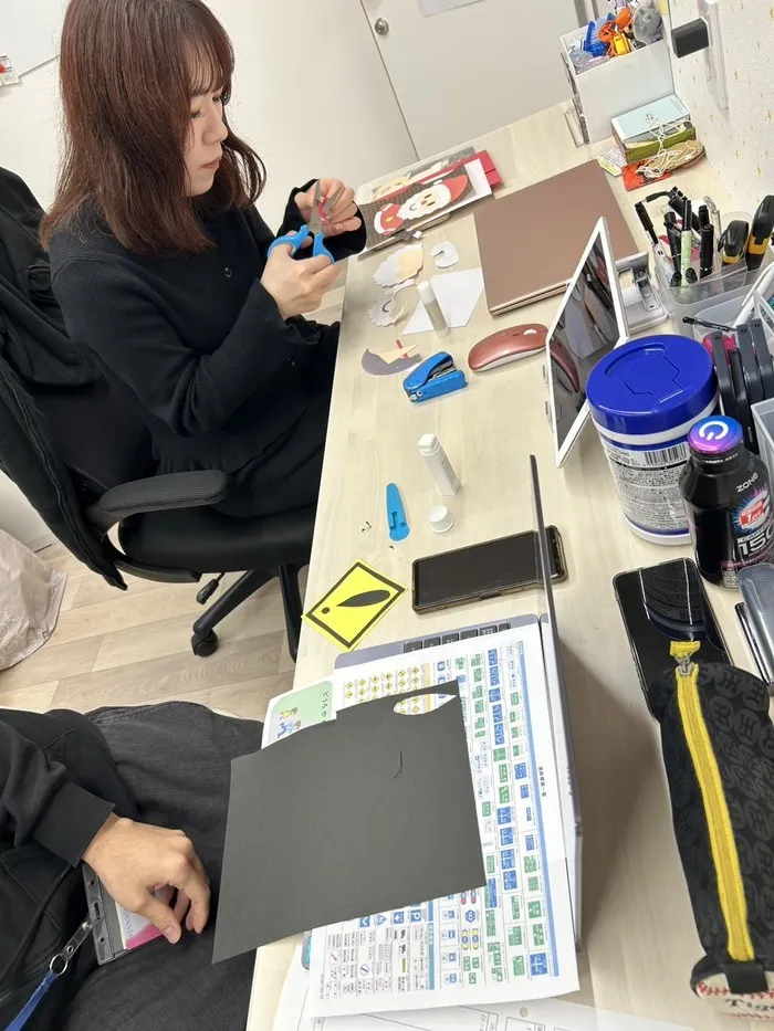 【全日空き有り☆10月オープン】　放課後等デイサービス　Lino生野店/頑張る先生✨️