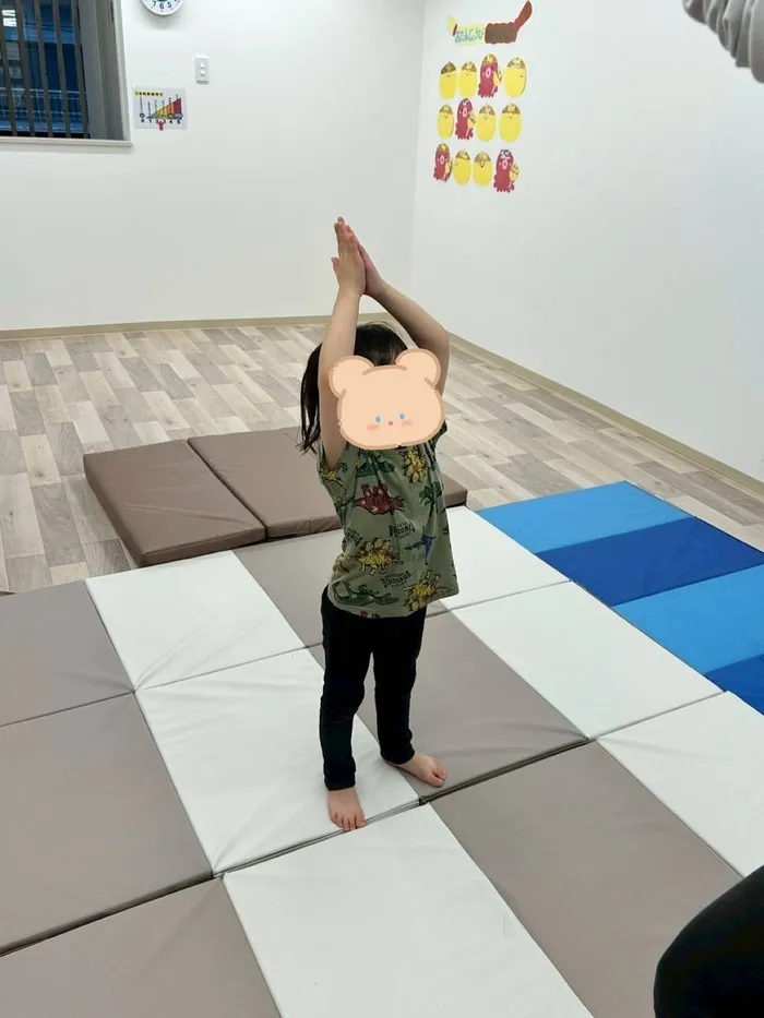 【全日空き有り☆10月オープン】　放課後等デイサービス　Lino生野店/マット運動🏋️🤸