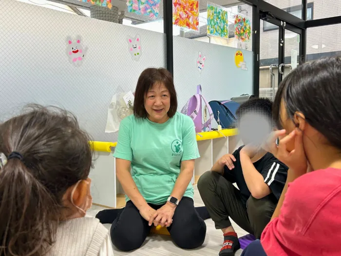 【コミュニケーション×運動】まなびっく ※送迎サービス有/スタッフの専門性・育成環境