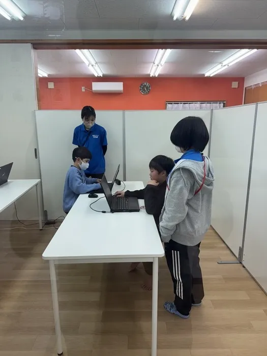 個別療育でレッスンを行っています。