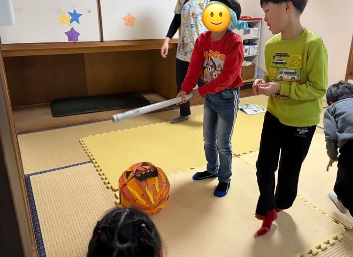 トモキッズスマイル/🎃ハロウィンイベント「かぼちゃ割り」🎃