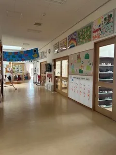 広い玄関を入ると一番近くが「えうれか」のお部屋です。