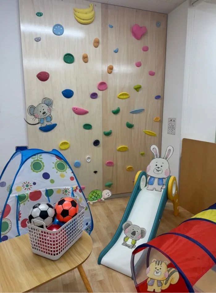 児童発達支援・放課後等デイサービス　はぴぷる