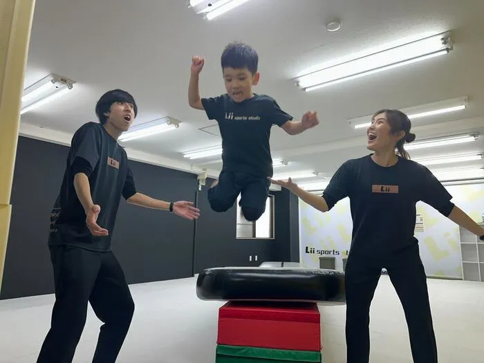 10月new open　Lii sports studio岡本/コーチたちのバク褒めタイム⏰