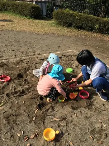 児童発達支援元気キッズ新座教室/砂場遊び