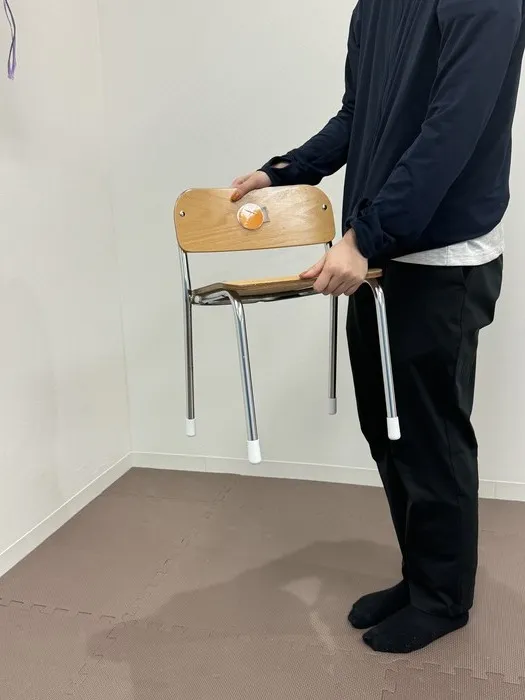 LITALICOジュニア堺東教室/椅子の持ち方について