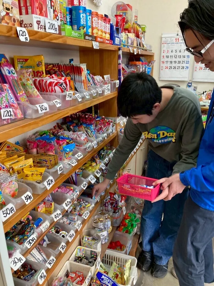 ライズ児童デイサービスやこう幸/2025.11.24（月・祝）実践！お買い物学習