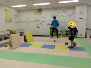 StepUP 蒔田通町教室/🎯本気の勝負！マット×クッションで的当てチャレンジ🔥