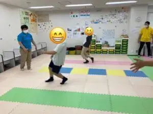 StepUP 蒔田通町教室/新聞紙リレー！