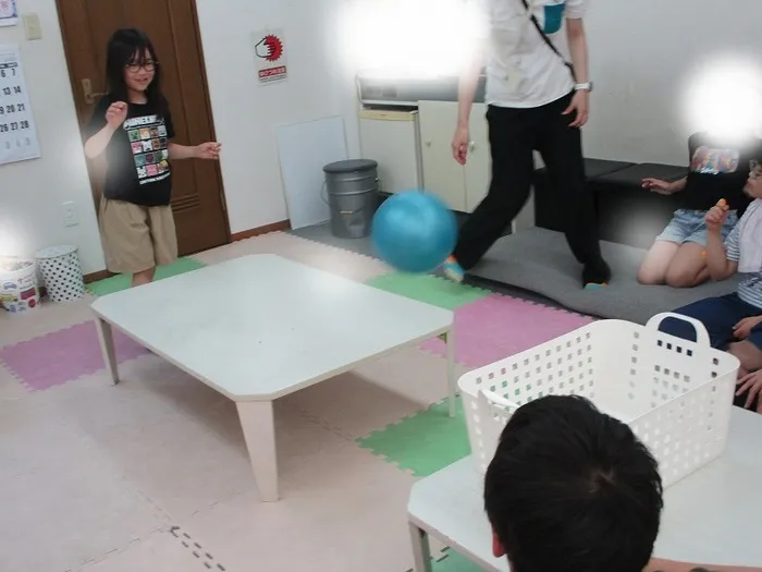 放課後等デイサービス事業所どり〜むはうす/6/5(金)　バウンドボール