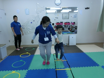 ライズ児童デイサービス東大阪よしだ/スタッフの専門性・育成環境