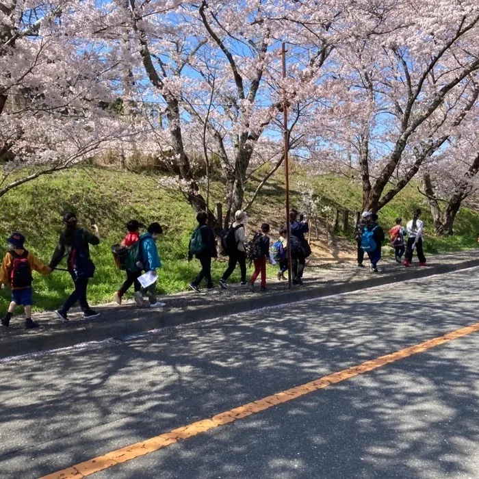 まいるーむ放課後こども教室/電車に乗ってわんぱく王国〜花見